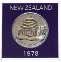 Купить Новая Зеландия 1 доллар (dollar) 1978 "25 лет коронации Елизаветы II" (в футляре)