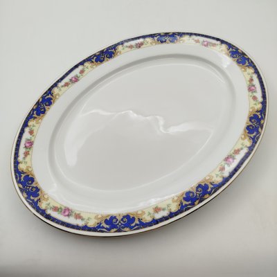 купить Блюдо овальной формы, украшенное цветочным декором, фарфор, деколь, золочение, Moritz Zdekauer (MZ), Чехословакия, 1930-1940 гг.