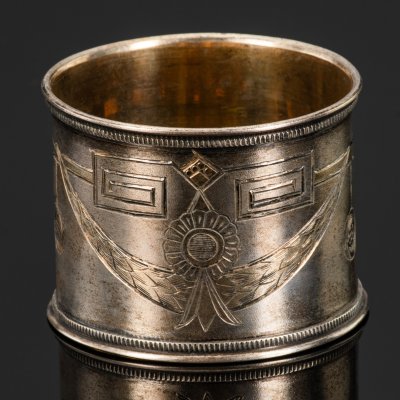 купить Кольцо для салфетки в стиле модерн, металл, резьба, золочение, Российская империя, 1908-1917 гг.
