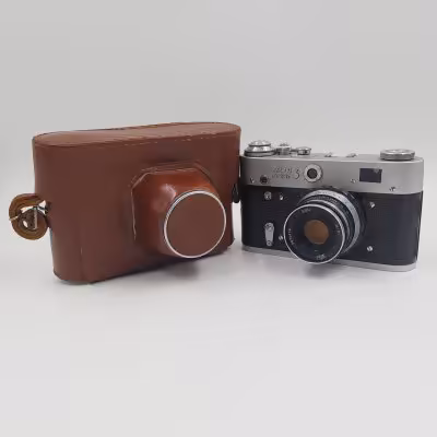 купить Фотоаппарат "ФЭД-3" с объективом "Индустар-61 Л/Д" в оригинальном кофре, металл, стекло, кожа, Харьковский машиностроительный завод им. Дзержинского (ФЭД), СССР, 1961-1979 гг.