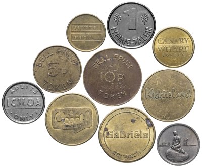 купить Набор из 10 жетонов разных стран