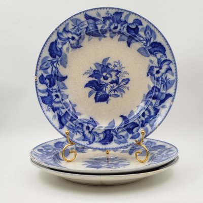 купить Набор из трех тарелок "Garland" с цветочным декором, фаянс, деколь, Wedgwood, Великобритания, 1884 г.