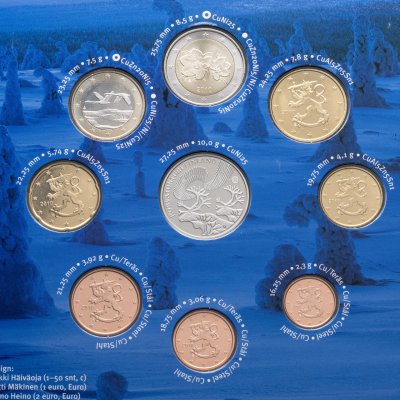 купить Финляндия, рождественский годовой набор из 8 разменных монет ЕВРО 2010 г. + жетон, в сувенирном буклете