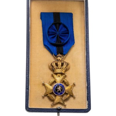 купить Бельгия, Знак ордена "Леопольда II" IV степень, в коробке, 1951