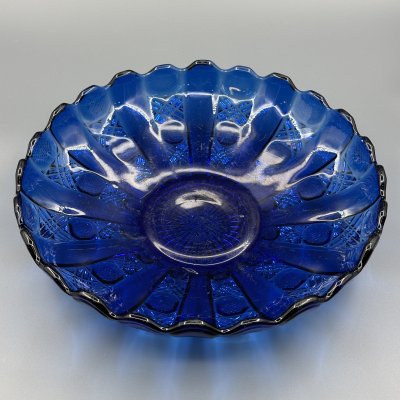 купить Блюдо - фруктовница синего оттенка, стекло, пресс, СССР, 1960-1980 гг.