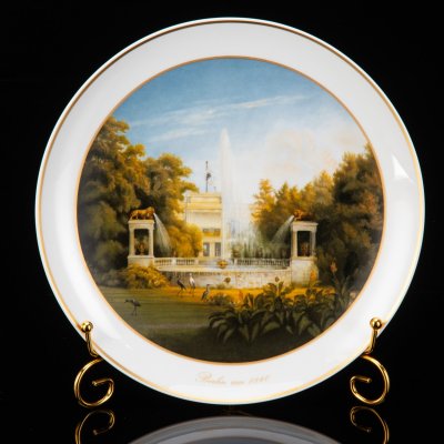 купить Тарелка декоративная "Дворец Глинике, 1847 г.", автор Карл Даниэль Фрейданк, фарфор, деколь, золочение, KPM (Königliche Porzellan-Manufaktur), Германия, 1980-1990 гг.