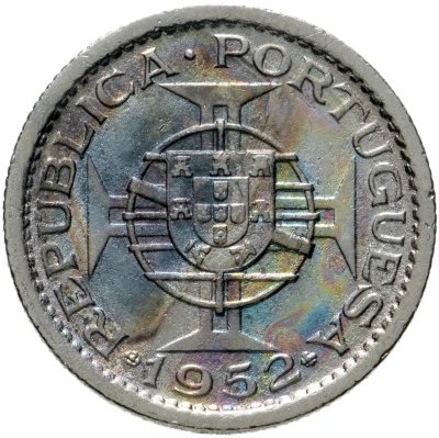 купить Макао 50 аво 1952