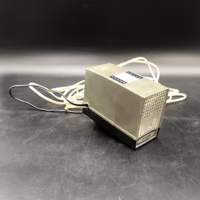 купить Фотовспышка "СЭФ-3", пластик, СССР, 1970-1990 гг.