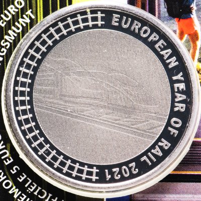 купить Бельгия 5 евро (euro) 2021 "Европейский год железных дорог" в блистере