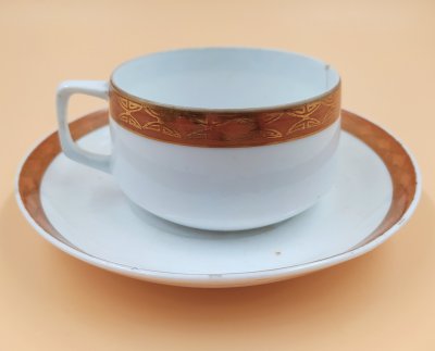 купить Пара чайная с орнаментальным декором вдоль борта, фарфор, крытье, золочение, Фарфоровая фабрика Гарднера, Российская империя, 1870-1890 гг.
