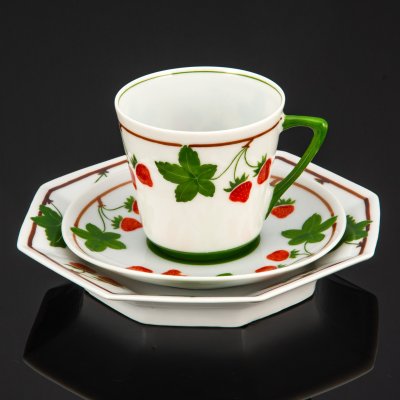 купить Чайной трио "Клубника", фарфор, роспись, Германия, 1900-1930 гг.