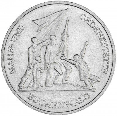 купить Германия (ГДР) 10 марок 1972 Мемориал "Бухенвальд"