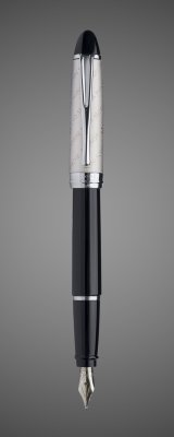 купить Перьевая ручка Aurora Ipsilon Gabriele D'Annunzio black CT, перо - М, в подарочной коробке, Лаки и смолы: смола, сталь, хром, 2026 г.