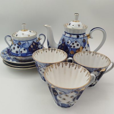 купить Сервиз чайный "Перезвоны" на 3 персоны (8 предметов), форма "Лучистая", автор Славина Н.П., фарфор, деколь, золочение, Ленинградский фарфоровый завод (ЛФЗ), Российская Федерация, 2002-2006 гг.