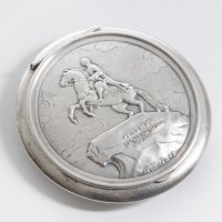 купить Пудреница "Медный всадник", серебро 875 пр., Ленинградская ювелирно - часовая фабрика, СССР, 1956 г.