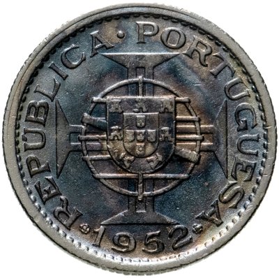 купить Макао 50 аво 1952