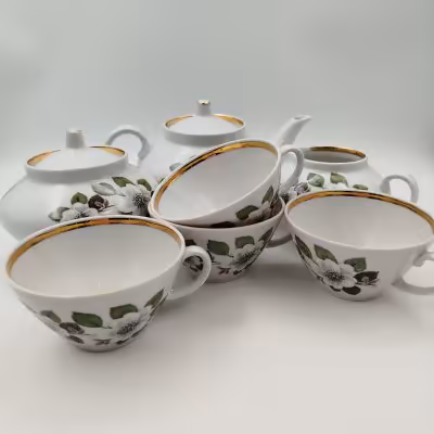 купить Сервиз чайный с цветочным декором на 4 персоны, фарфор, деколь, золочение, Дулевский фарфоровый завод (Дулёво), СССР, 1980-1991 гг.