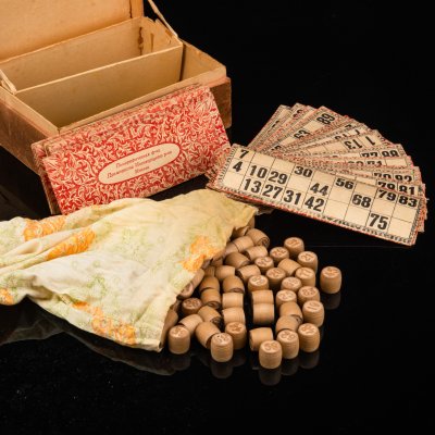 купить Игра настольная "Лото" в оригинальной коробке, дерево, картон, печать, ткань, СССР, 1950-1960 гг.