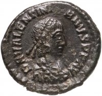 купить Римская империя, Валентиниан II, 375-392 гг., центенионалий (реверс: Виктория идет вправо, в руках венок и пальмовая ветвь)