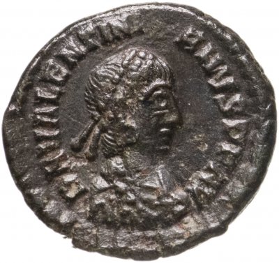 купить Римская империя, Валентиниан II, 375-392 гг., центенионалий (реверс: Виктория идет вправо, в руках венок и пальмовая ветвь)