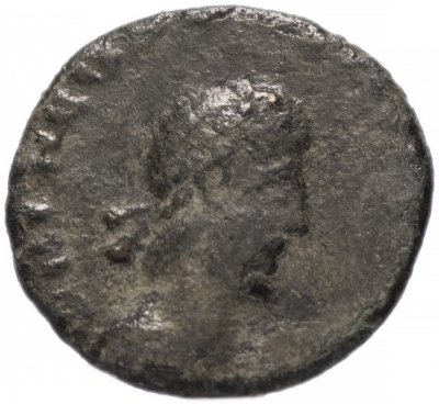 купить Римская Империя Феодосий I 379-395 гг 4 денария (реверс: Виктория идет влево, на плече трофей, волочит пленника)