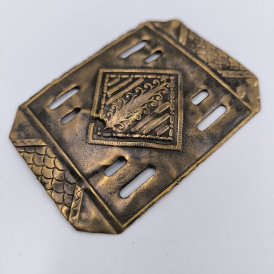 купить Пряжка женская поясная прямоугольной формы с изображением ромба, металл, штамповка, Российская империя, 1890-1915 гг.