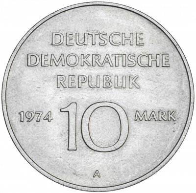 купить ГДР 10 марок 1974 "25 лет образования ГДР - Герб"