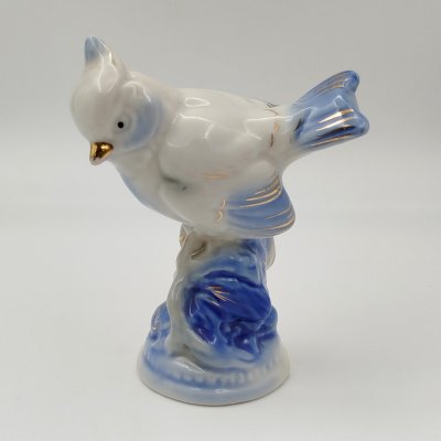 купить Статуэтка «Синица с хохолком», скульптор Н.И. Бессарабова, фарфор, роспись, золочение, Турыгинский фарфоровый завод артели «Художественная керамика» (Гжель), СССР, 1950-1960 гг.