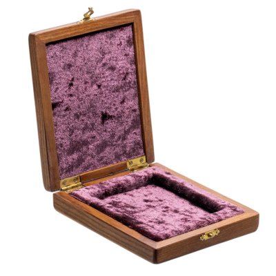 купить Коробка (бокс) под 1 слаб NGC, PCGS, ННР (монеты в слабах NGC, PCGS, ННР ) из настоящего красного дерева с внутренней отделкой из специальной ткани