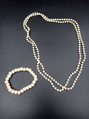купить Комплект из винтажных бус и браслета, пластик, СССР, 1960-1990 гг.