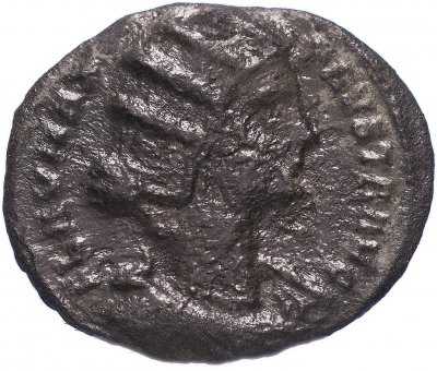 купить Римская Империя Фауста 324–326 гг фоллис (реверс: Спес стоит, на руках держит двоих детей)