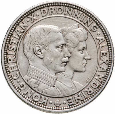 купить Дания 2 кроны 1923 "Серебряная свадьба Кристиана X и Александрины"