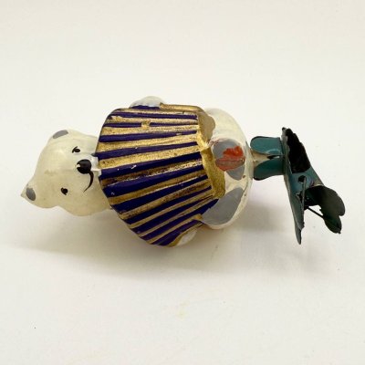 купить Игрушка елочная на прищепке "Медведь с гармошкой", стекло, роспись, Завод стеклянных ёлочных украшений и оптических изделий, г. Москва, СССР, 1950-1960 гг.