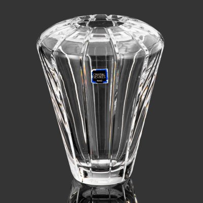 купить Ваза декоративная, украшенная вертикальными линиями, Cristal de Sevres, хрусталь, гранение, Франция, 1970-2000 гг.