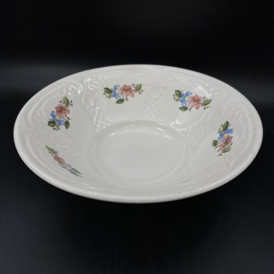 купить Салатник с цветочным декором, фаянс, деколь, Конаковский фаянсовый завод им. М.И. Калинина (ЗиК Конаково), СССР, 1962-1991 гг.