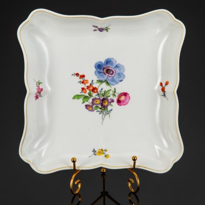 купить Блюдо сервировочное квадратной формы "Мейсенский букет", фарфор, роспись, Meissen (Мейсенский фарфор), Германия, 1924-1934 гг.