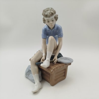 купить Статуэтка "Мальчик теннисист", фарфор, роспись, NAO Porcelain, Испания, 1987 г.