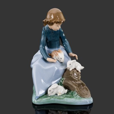 купить Статуэтка "Девочка с кроликами", фарфор, роспись, NAO Porcelain, Испания, 1987-2000 гг.