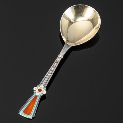 купить Ложка десертная с цветочным декором на черенке, металл, эмаль, Таллинский ювелирный завод, СССР, 1966 г.