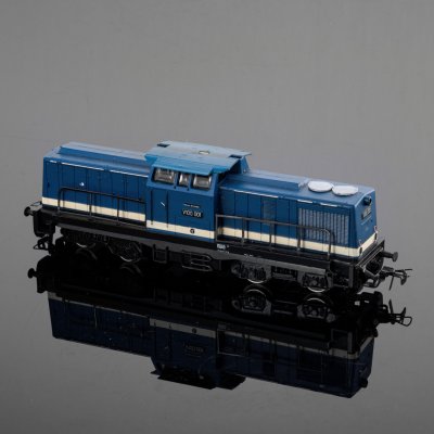 купить Модель железнодорожного локомотива BR110 (1:87), пластик, краска, металл, "Piko", ГДР, 1960-1980 гг.