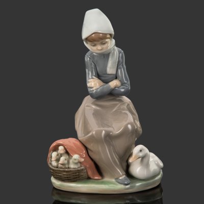 купить Статуэтка "Девочка с утятами", фарфор, роспись, Lladro, Испания, 1974-1990 гг.