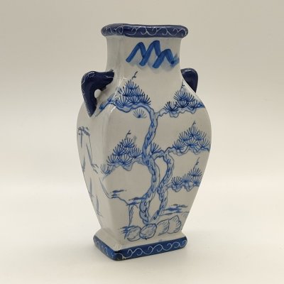 купить Ваза с пейзажным декором, фарфор, роспись, Китай, 1980-2000 гг.