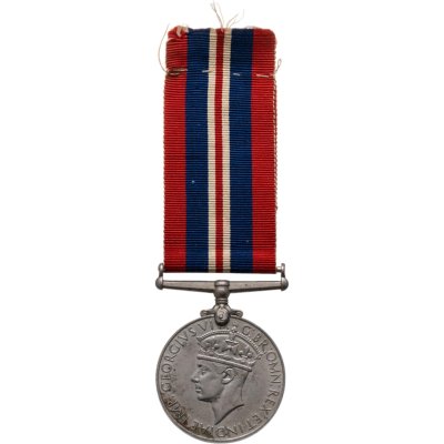 купить Медаль Войны 1939-1945 гг., медальеры П. Меткалф, Э.К. Престон, мельхиор (медь-никель), Великобритания, 1945-1959 гг.