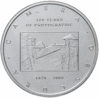 Купить Острова Кука 2 доллара 2006 "Фотоаппарат Камера Обскура» в футляре с сертификатом Редкость