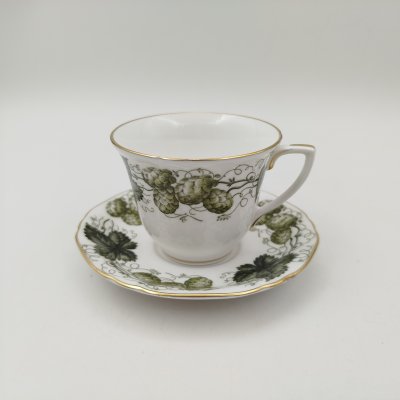 купить Кофейная пара "Вустерский хмель", фарфор, деколь, золочение, Royal Worcester, Великобритания, 1965 г.