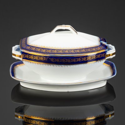 купить Террина (для подачи горячих блюд), фарфор, крытье, золочение, Товарищество М.С. Кузнецова в Москве, Российская империя, 1889-1917 гг.