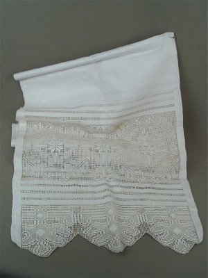 купить Полотенце, ткань, филейное кружево, Российская империя, 1890-1900 гг.