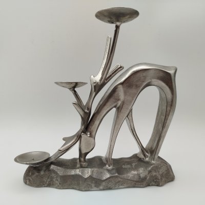 купить Подсвечник на три свечи "Олень на водопое", металл, литье, СССР, 1970-1990 гг.