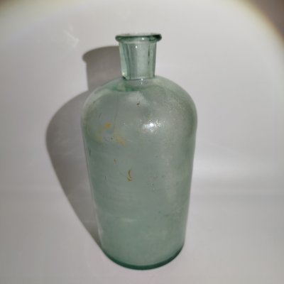 купить Бутыль с округлым туловом, стекло, Россия, 1900-1940 гг.