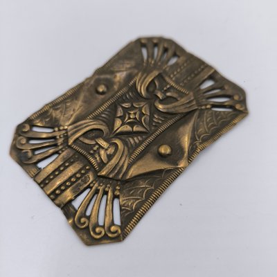купить Пряжка женская поясная прямоугольной формы с декором в стиле модерн, металл, штамповка, Российская империя, 1890-1915 гг.